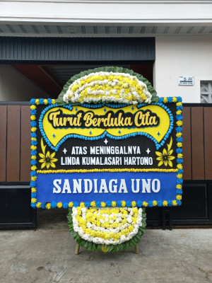 Papan Bunga Duka di Koto Dian