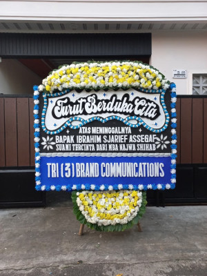 Papan Bunga Duka di Koto Dian